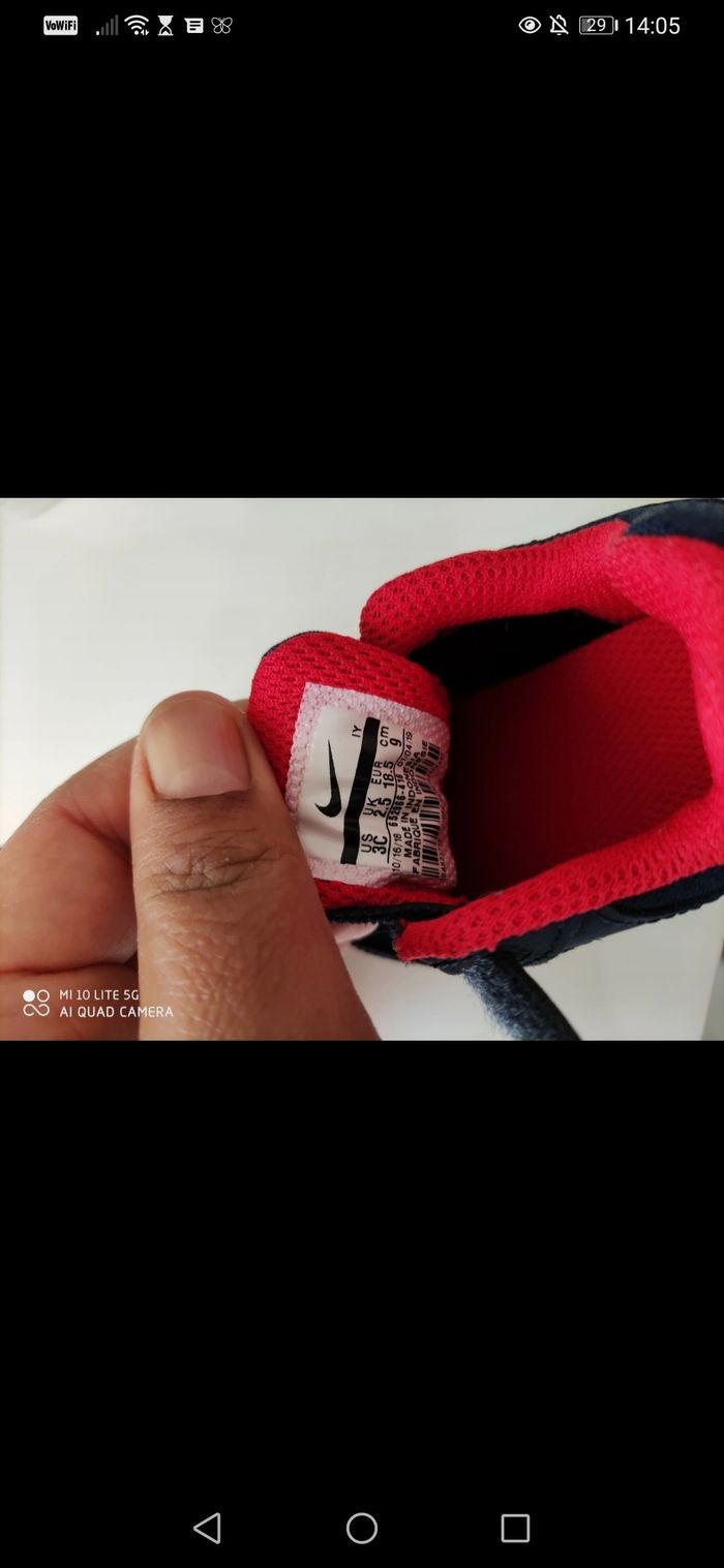 Basket Nike 18.5 neuve - photo numéro 2