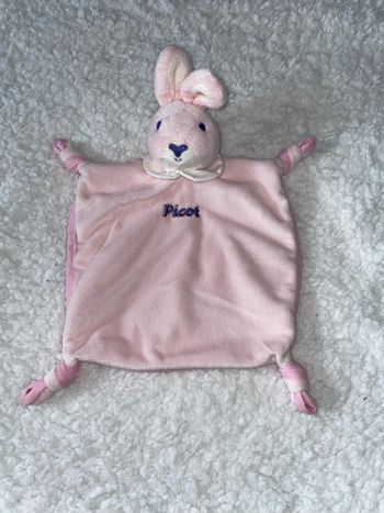 Doudou plat lapin rose col blanc Picot