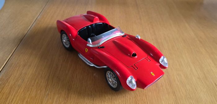 ferrari testa rossa 1957