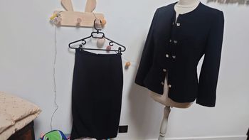 tailleur noir pantalon  blazer t 42