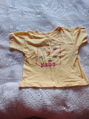 Tee shirt jaune paille 8 ans