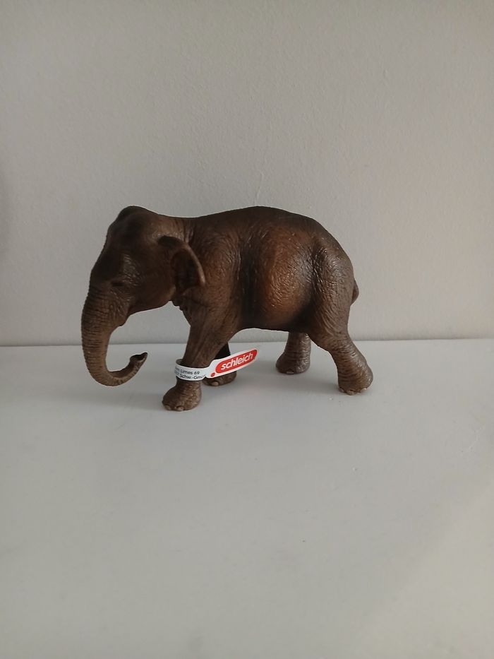 Figurine schleich Éléphant d'Asie neuf - photo numéro 2
