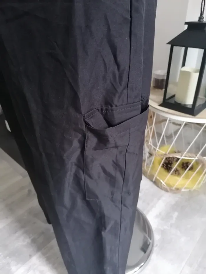 Pantalon droit avec poches shein 38 - photo numéro 3