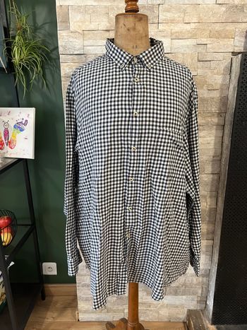 Chemise à carreaux