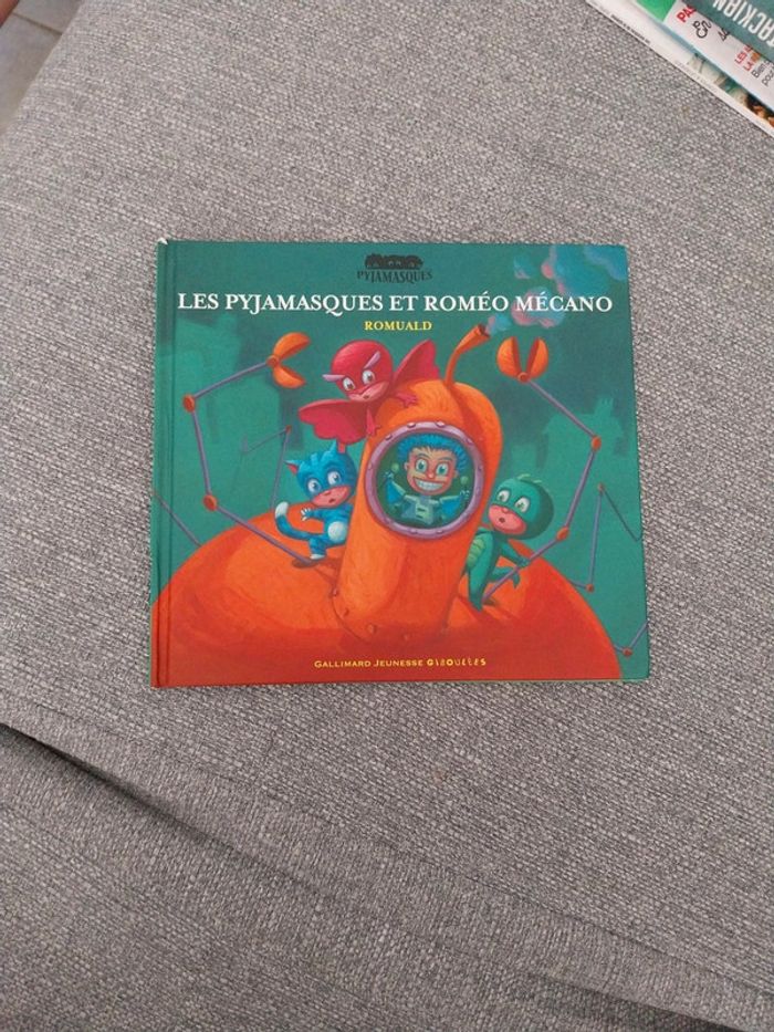 Les pyjamasques et Roméo mécano