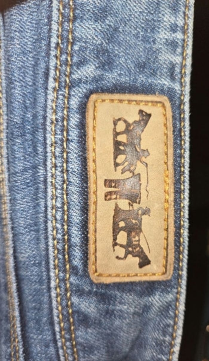 Jeans Levi's femme "pattes d'eph" - photo numéro 3