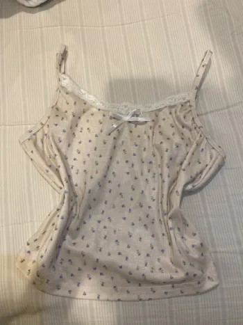 Lace floral white crème tank top