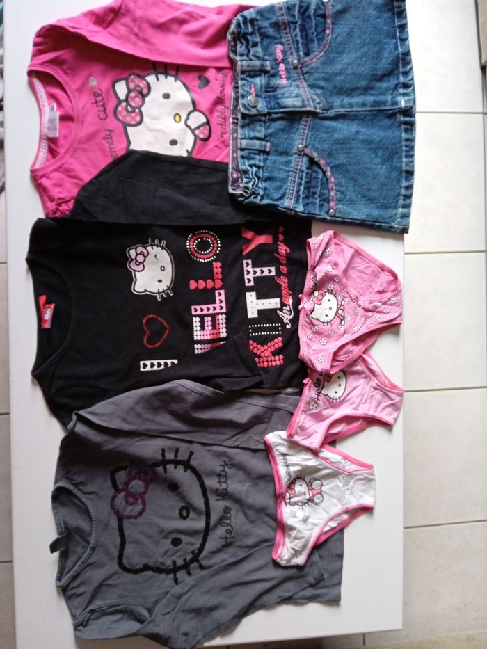 vêtements Hello Kitty 6 ans