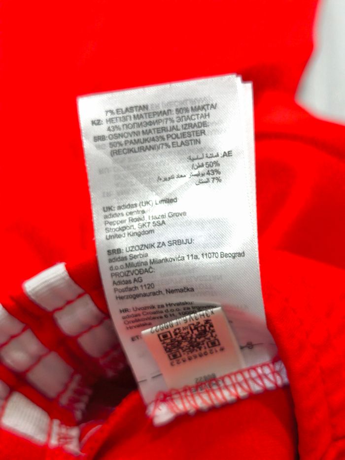 Training adidas rouge bande blanche taille L 44 - photo numéro 4