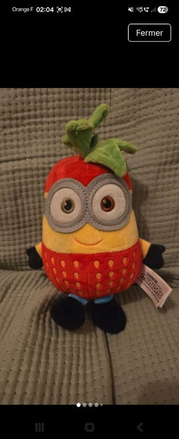 Peluche minions fraise