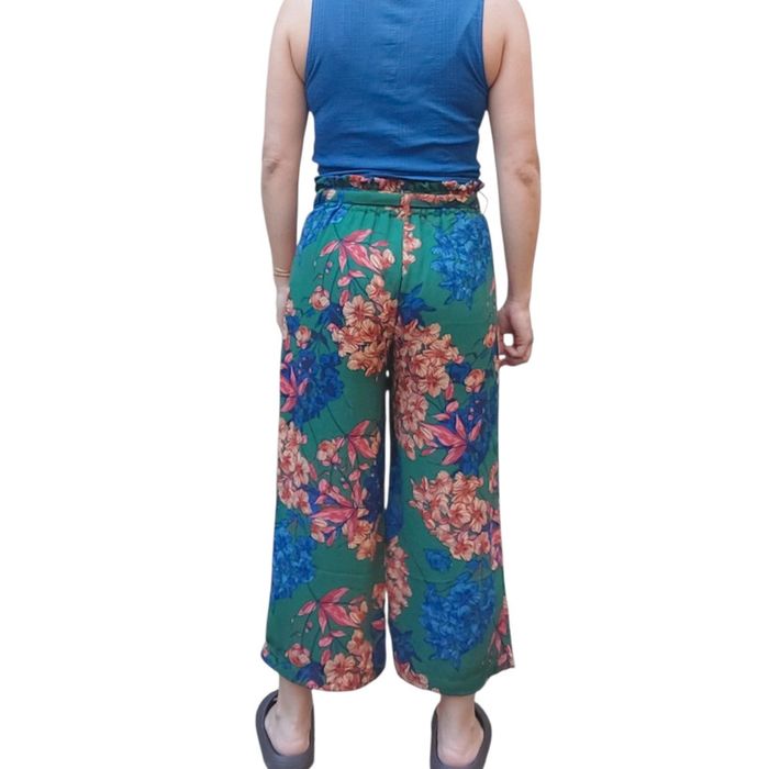 Superbe pant Stradivarius neuf 38 - photo numéro 3