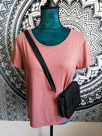 Tee-shirt vieux rose mandala blanc dans le dos et logo brodé / roxy / (XS)