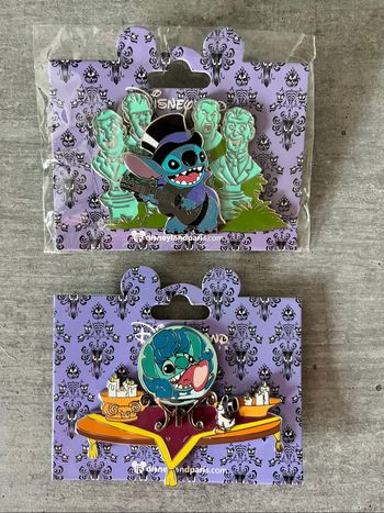 Lot 2 pin’s Stitch édition Phantom Manor