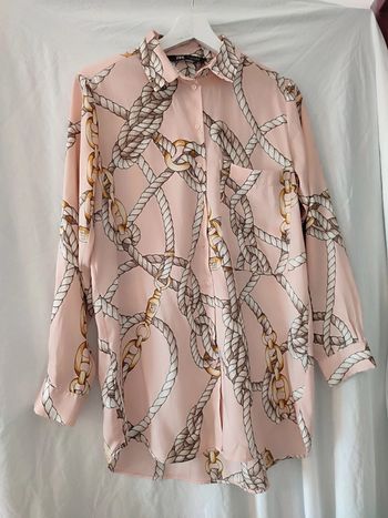 Chemise à imprimés noeuds mi longue satinée