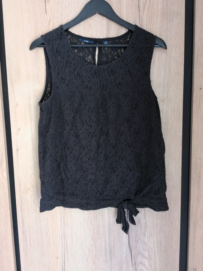Top en dentelle sans manches Kiabi, taille L