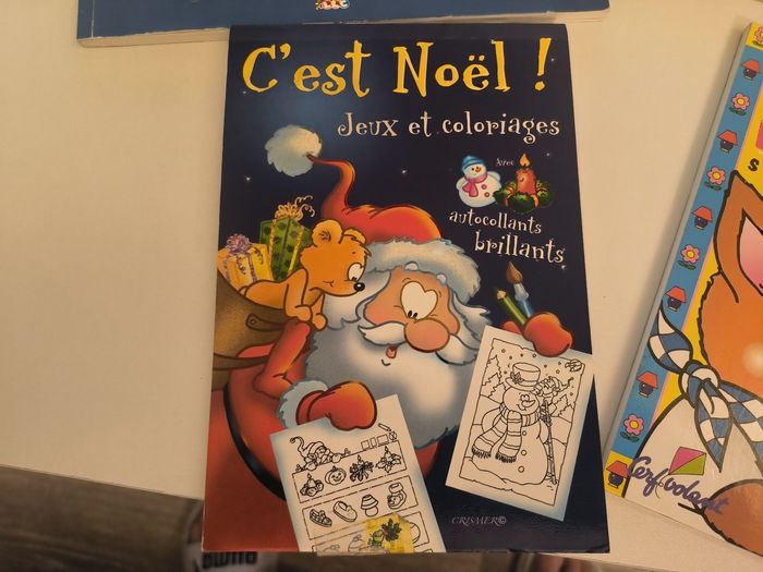 Lot de coloriages et jeux - photo numéro 4