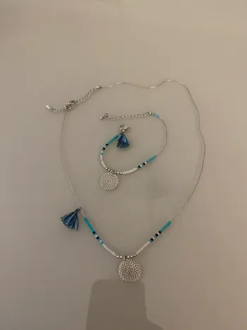 Bracelet et collier