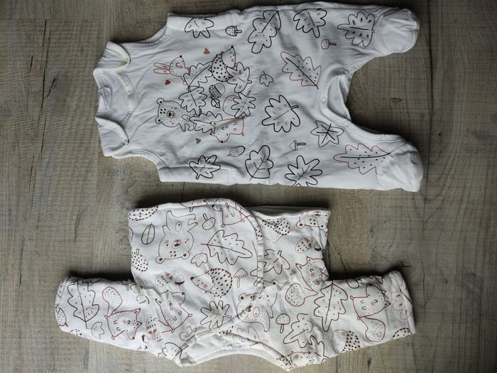 Lot vêtements 1 mois - photo numéro 2