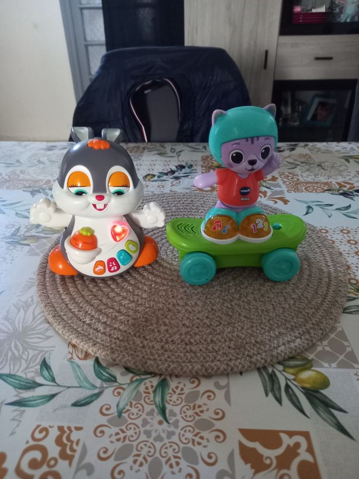 Lot 2 jouet interatif - photo numéro 2
