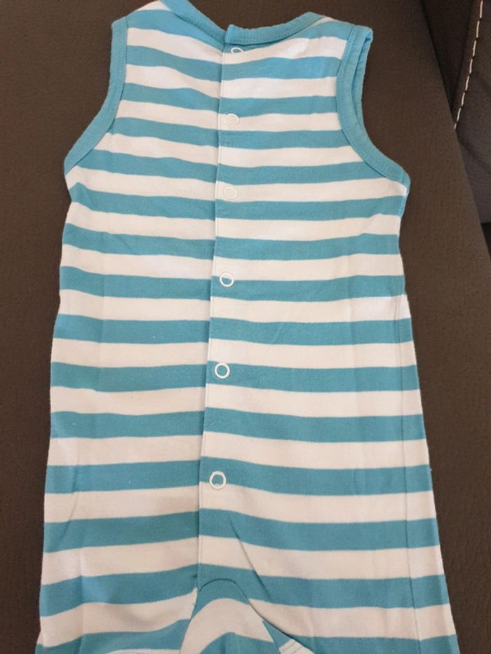 Combishort 6 mois - photo numéro 5