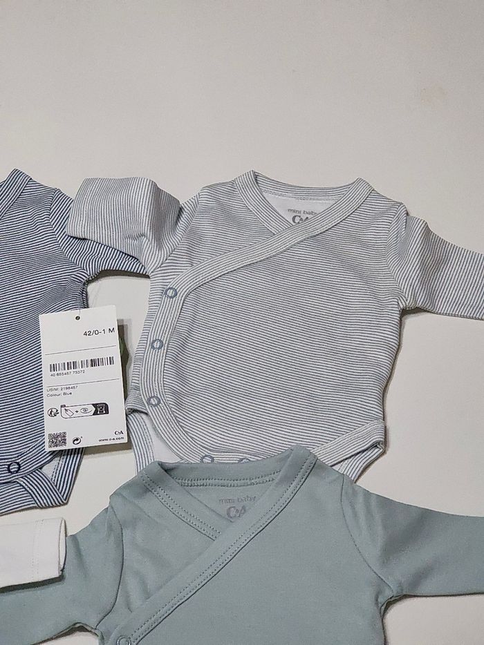 Packs de 5 bodies c&a neuf avec étiquettes - photo numéro 6