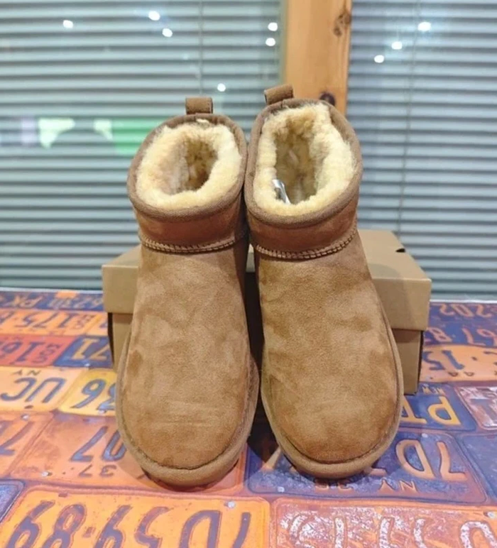 Bottes Ugg Mini Marron 40 - photo numéro 3