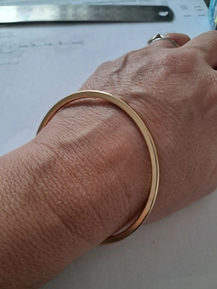 Bracelet jonc doré fantaisie - photo numéro 3
