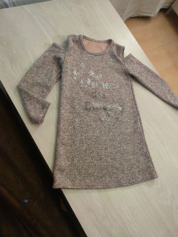 Robe épaule dénudé 8 ans