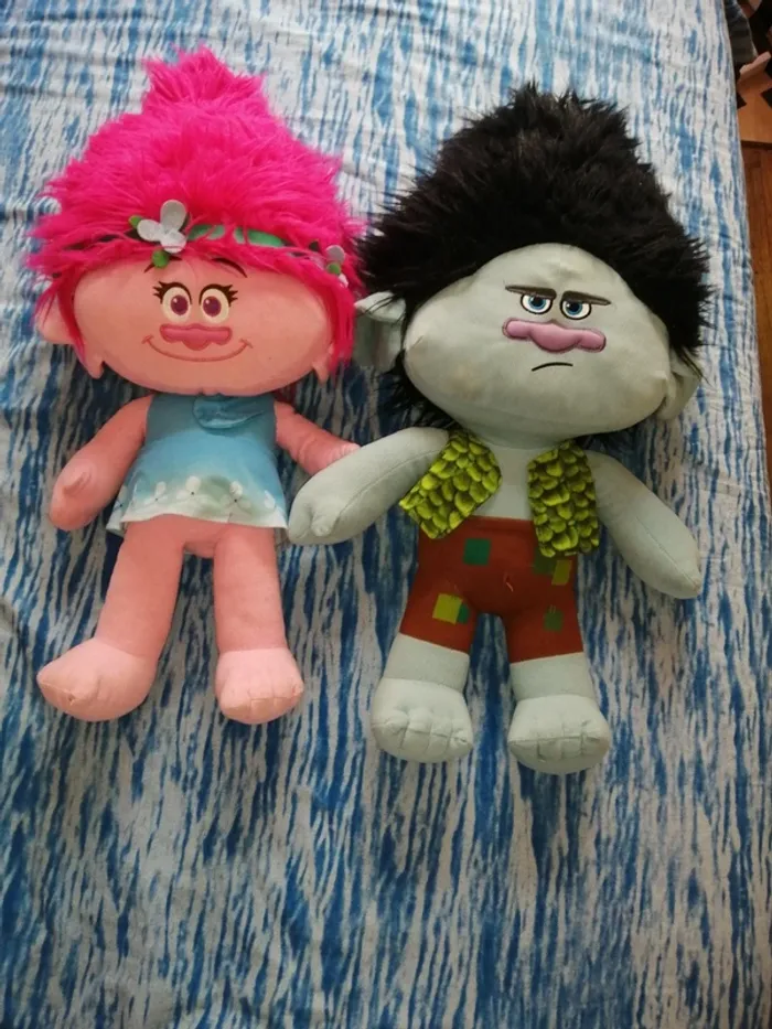 Peluche les trolls