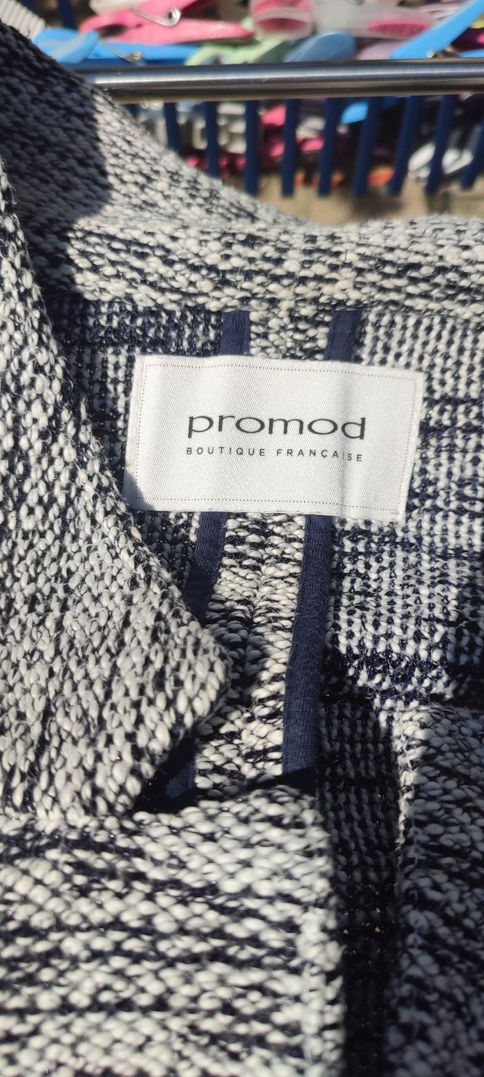 Veste - photo numéro 2