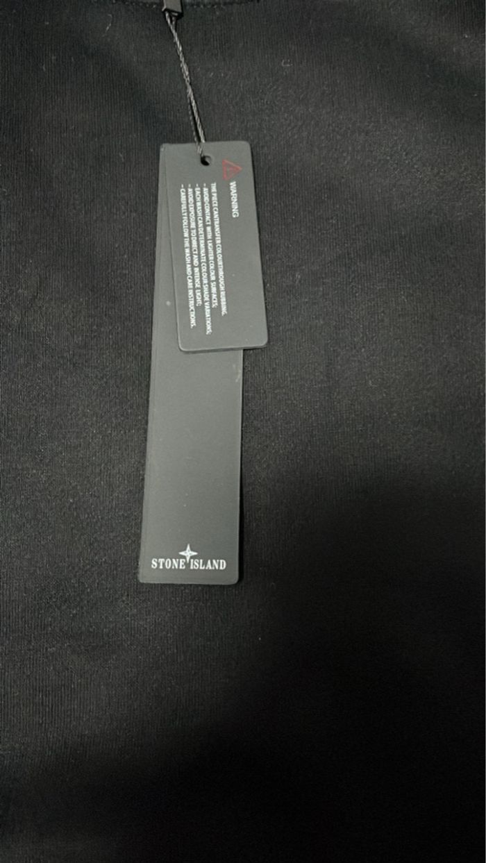 Pull stone island - photo numéro 2