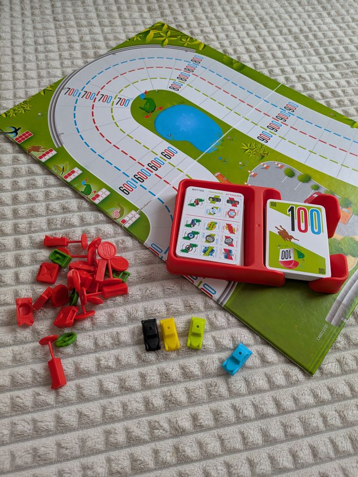 Jeu de Société MILLE BORNES SUR UN PLATEAU - photo numéro 2