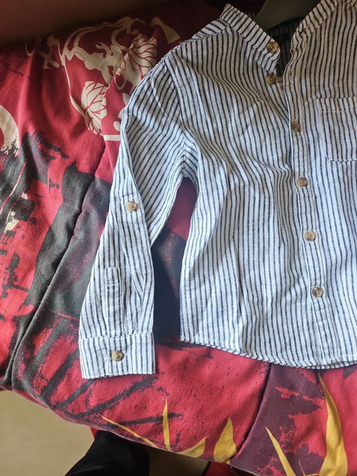 chemise neuve taille 5ans - photo numéro 3