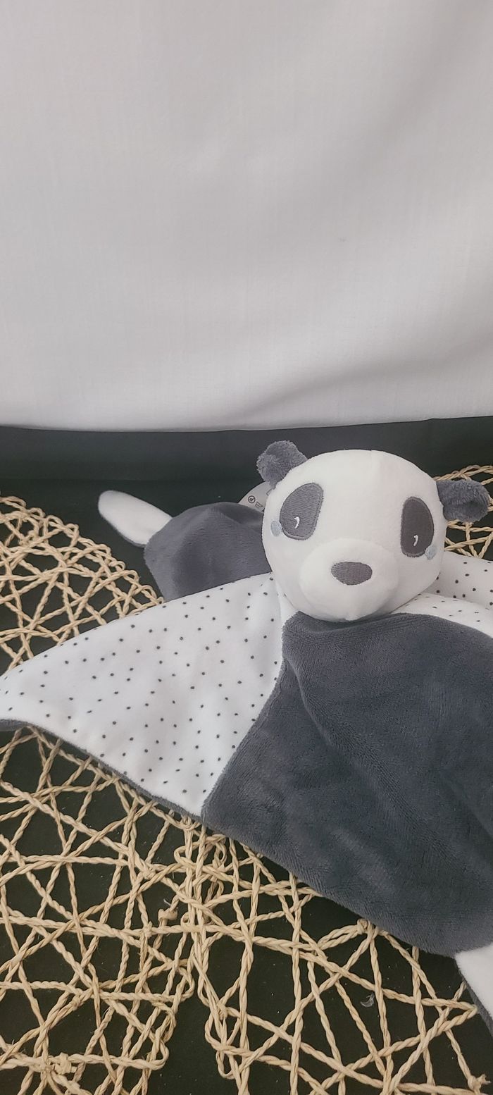 Doudou Plat/Mouchoir Carré Tête De Panda Blanc Gris Foncé Pois - Gémo - photo numéro 4
