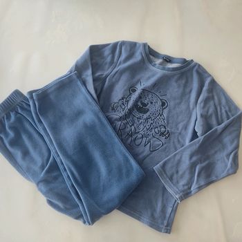 Pyjama velours taille 8 ans
