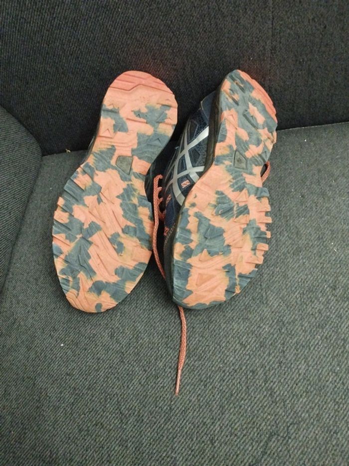 Chaussures Trail Asics - photo numéro 5