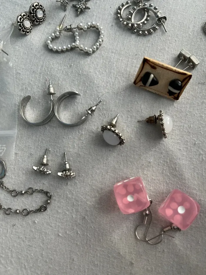 Lot boucles d’oreilles - photo numéro 4