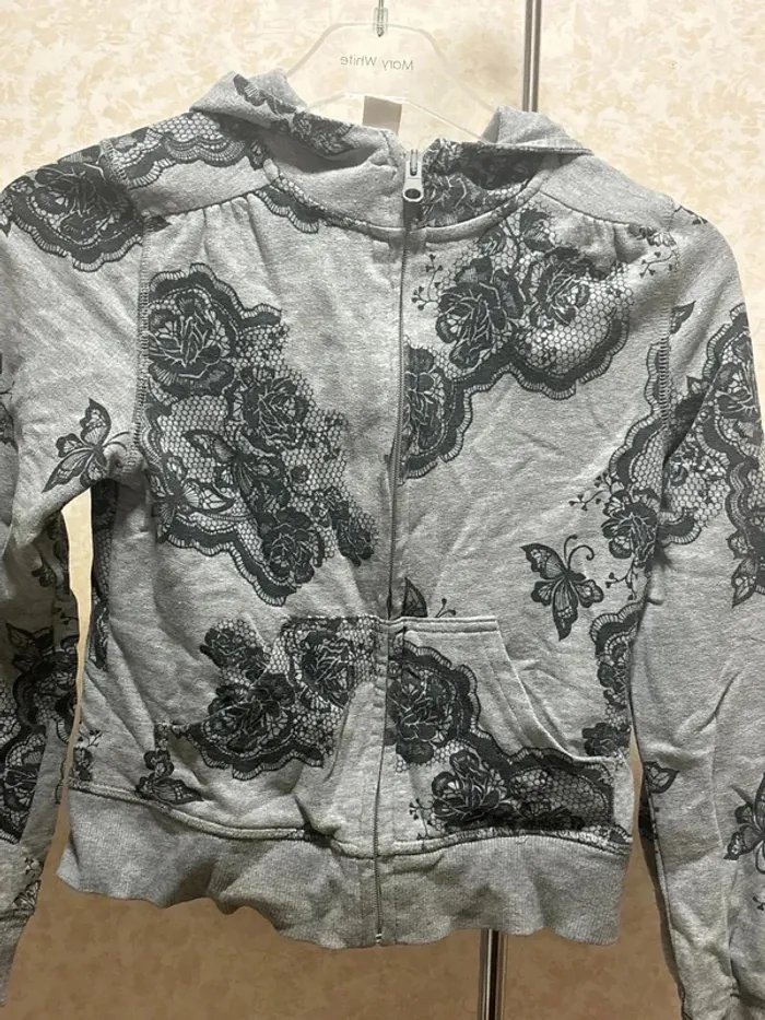 Veste fleurie taille 11/12ans marque h&m young - photo numéro 2