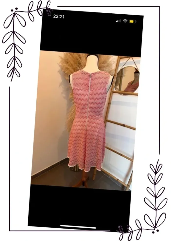Robe d’été rouge et blanche - photo numéro 6