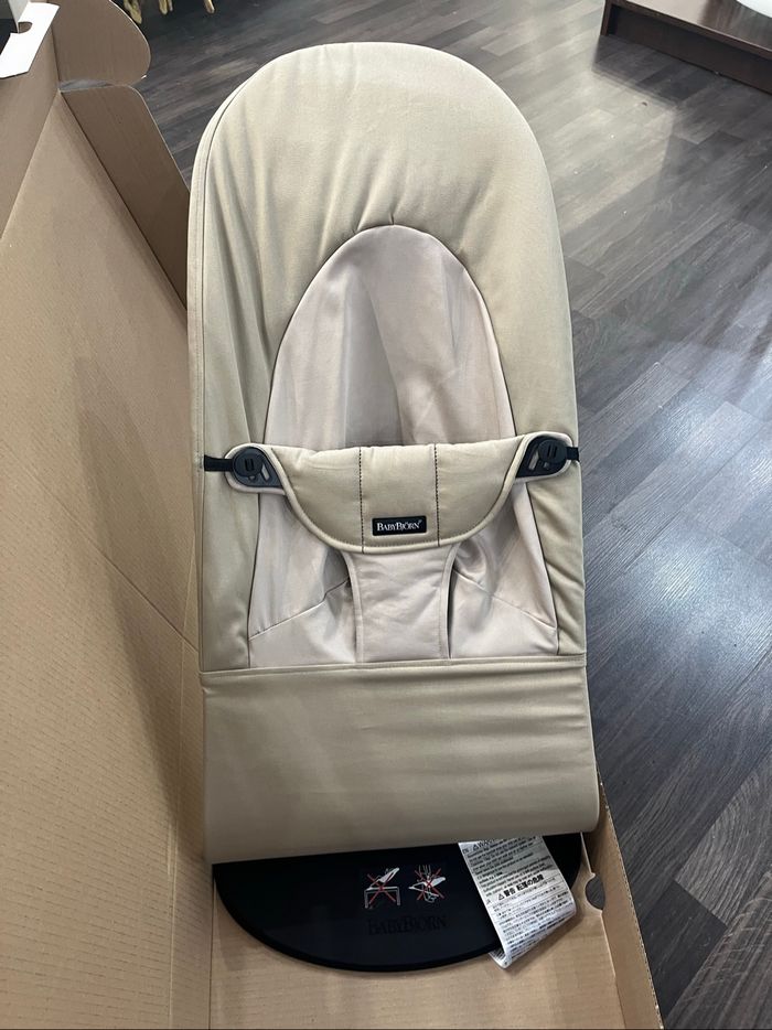 Transat bliss babybjorn khaki beige jamais utilisé - photo numéro 3