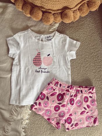 Ensemble short et tee-shirts rose et blanc neuf