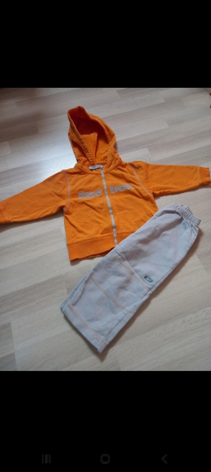 jogging Reebok 18 mois