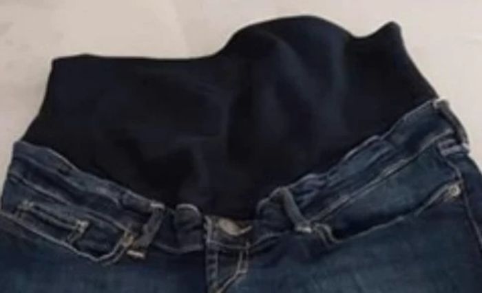 Pantacourt jean de grossesse taille 38 - photo numéro 2