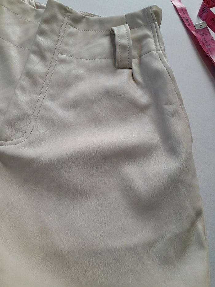 Short taille haute simili la city - photo numéro 19