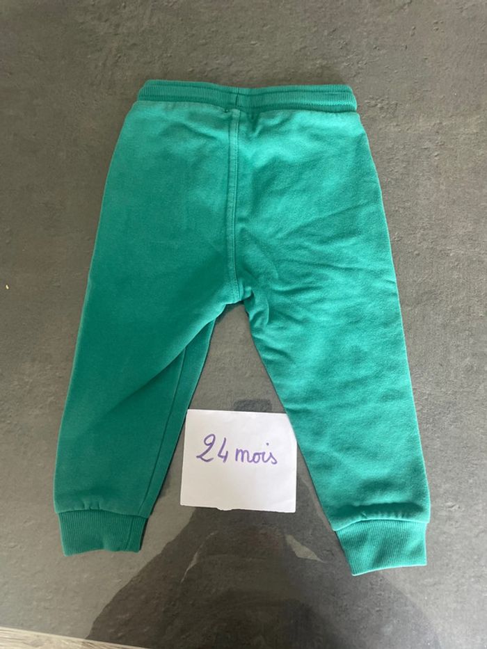 Pantalon vert - photo numéro 3