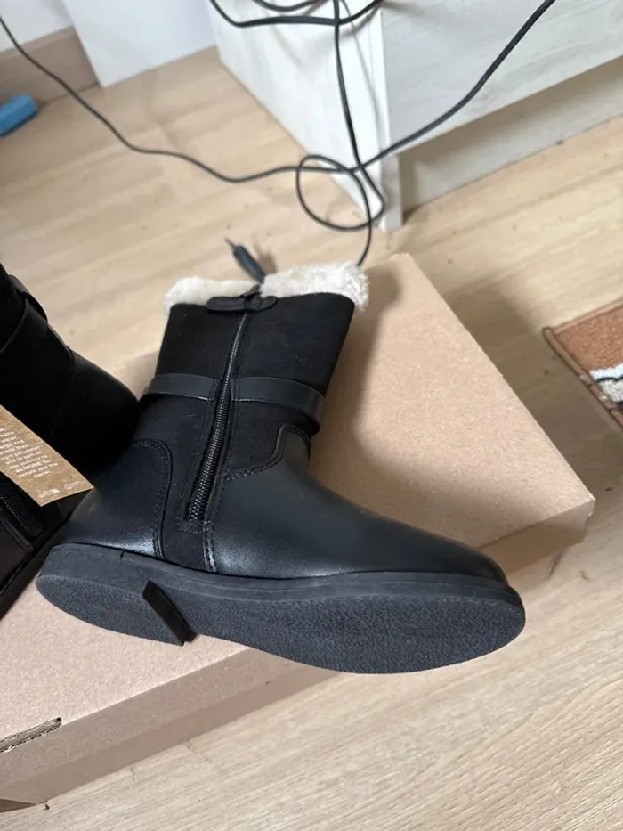 Jolies bottines de la marque Friboo neuves avec étiquette pointure 28 - photo numéro 7