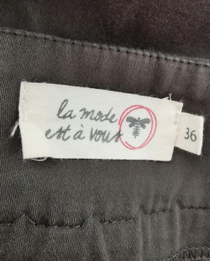 Pantacourt. Kaki. Taille 36.La mode est à vous - photo numéro 8