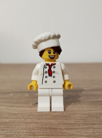 LEGO minifigurine Pâtissière