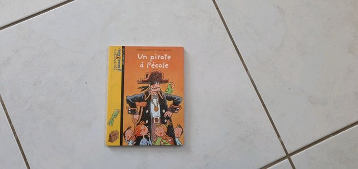 Un pirate à l'école lya2