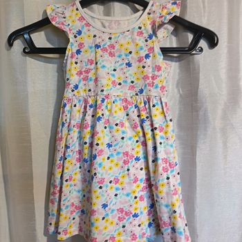 robe fleuries de chez Primark 2 ans réf 512 A3